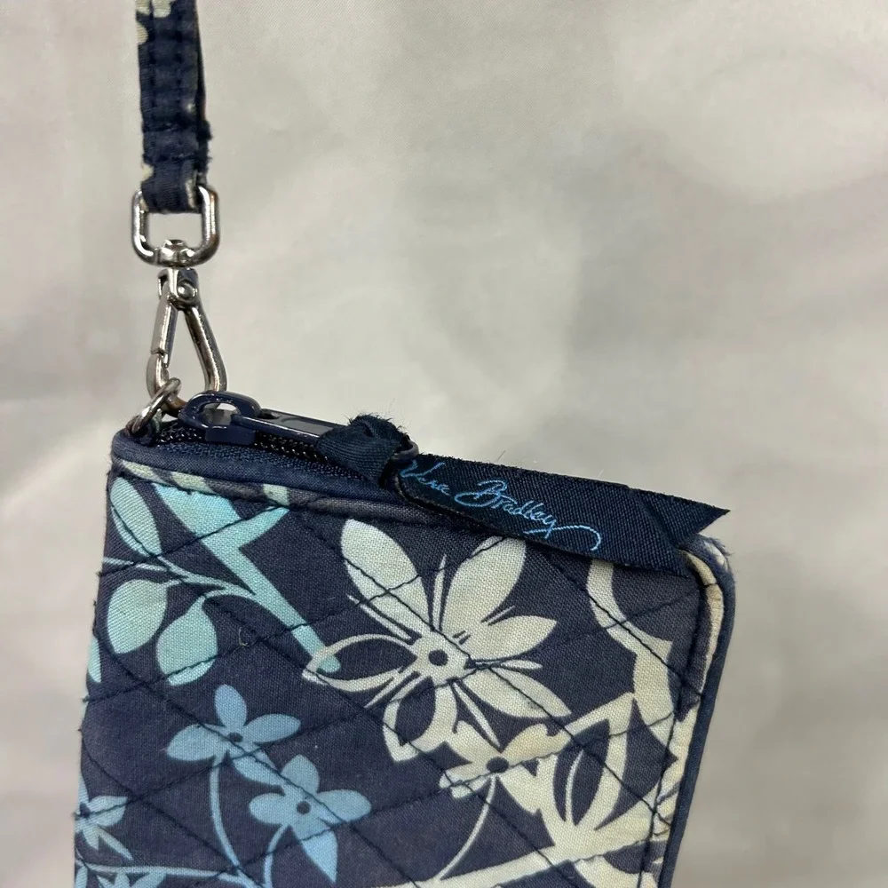 Vera Bradley Dark‎ Blue Light Blue Brown Floral ID Wallet Holder Wristlet Wallet